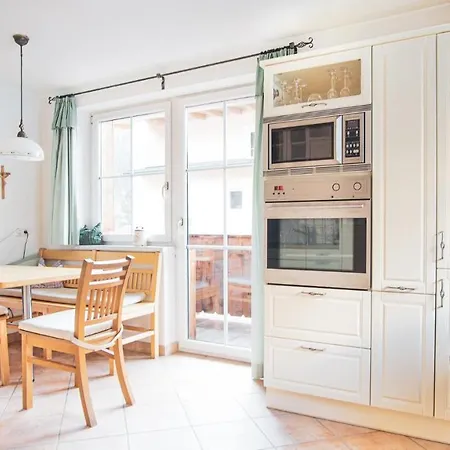 Alpen Loft アパート ノイシュティフト・イム・シュトゥーバイタール