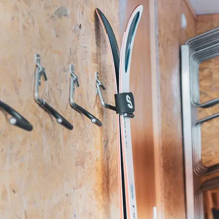 アパート Alpen Loft ノイシュティフト・イム・シュトゥーバイタール